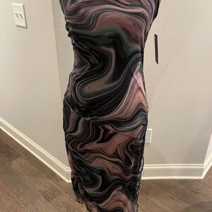 Elegant Swirl Pattern Dress